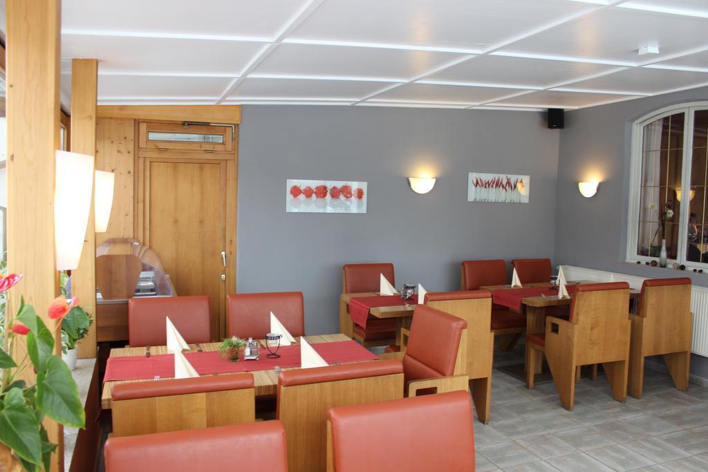 Ristorante Pizzeria Pension Taormina Roßhaupten Exterior foto